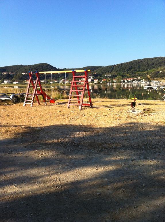 Apartments Slavko Supetarska Draga Zewnętrze zdjęcie