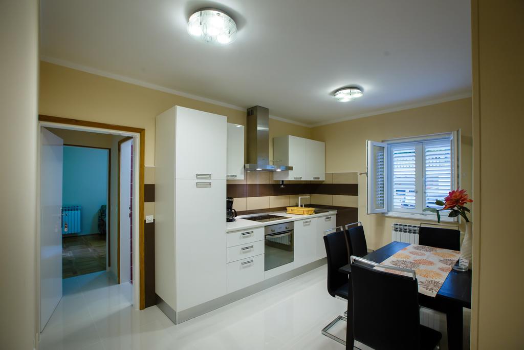 Apartments Slavko Supetarska Draga Zewnętrze zdjęcie