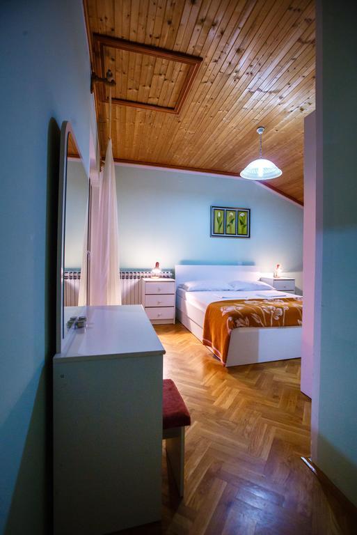 Apartments Slavko Supetarska Draga Zewnętrze zdjęcie